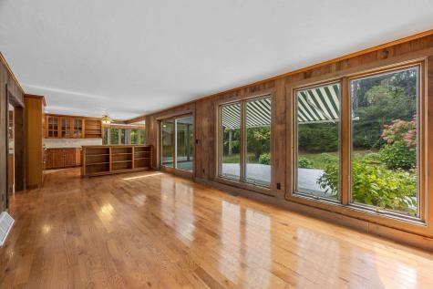 409 Currier Road Falmouth MA 02536