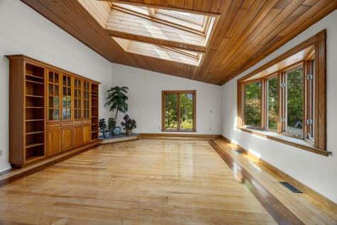 409 Currier Road Falmouth MA 02536