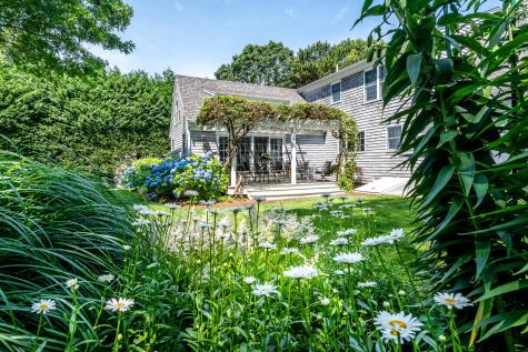 8 Macandrew Drive Dennis MA 02638