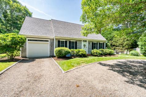8 Macandrew Drive Dennis MA 02638