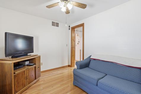 7 Swift Avenue Wareham MA 02571