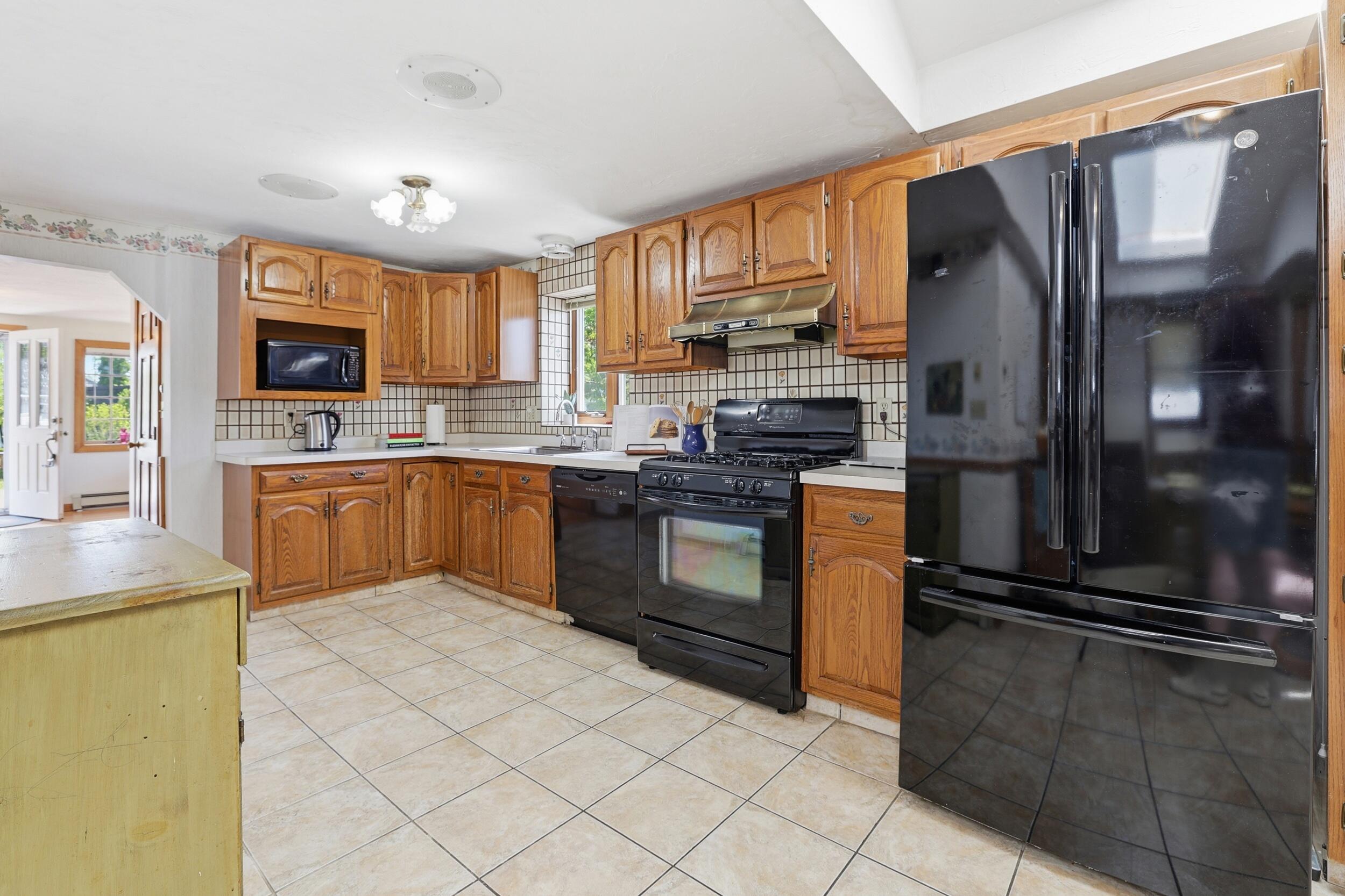 7 Swift Avenue Wareham MA 02571