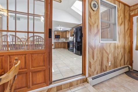7 Swift Avenue Wareham MA 02571