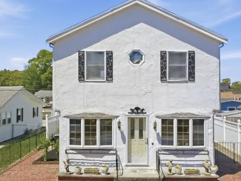 7 Swift Avenue Wareham MA 02571