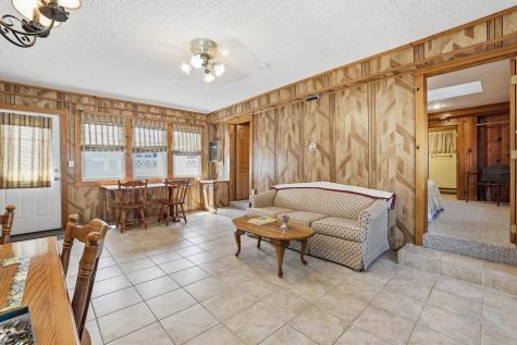 7 Swift Avenue Wareham MA 02571