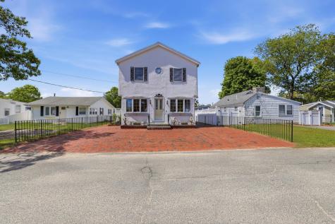 7 Swift Avenue Wareham MA 02571
