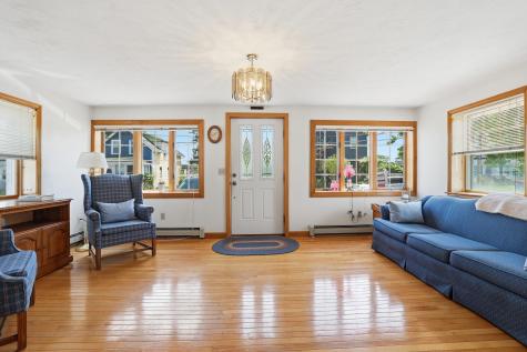 7 Swift Avenue Wareham MA 02571