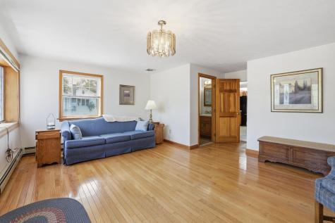 7 Swift Avenue Wareham MA 02571