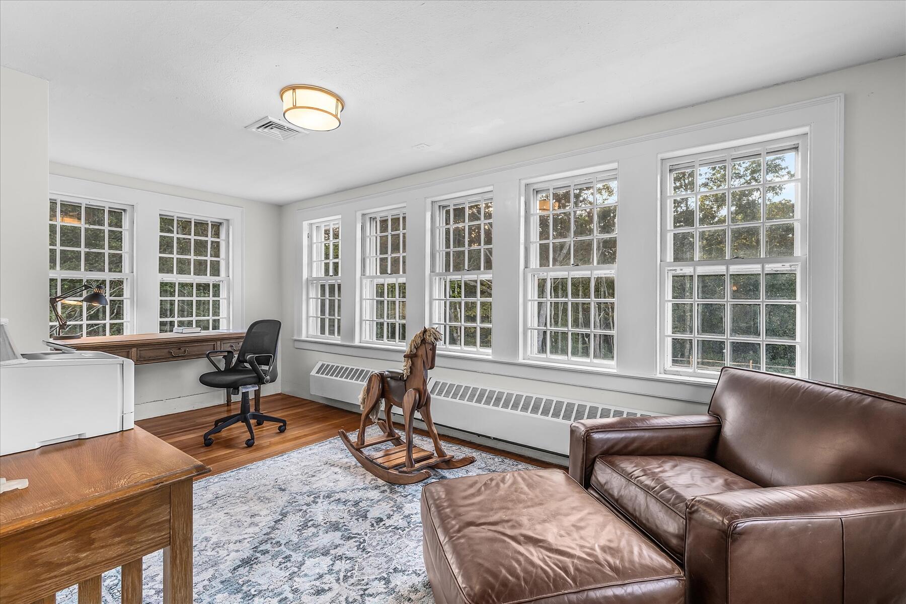 224 Waquoit Highway Teaticket MA 02536