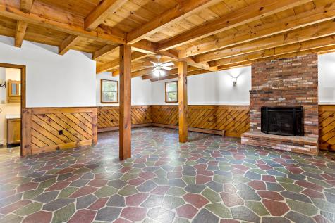 4 Oak Ridge Drive Bourne MA 02559