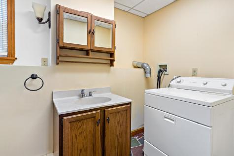 4 Oak Ridge Drive Bourne MA 02559
