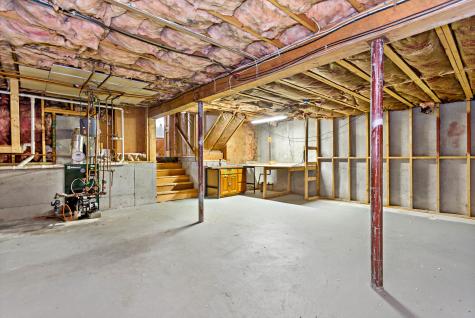 4 Oak Ridge Drive Bourne MA 02559