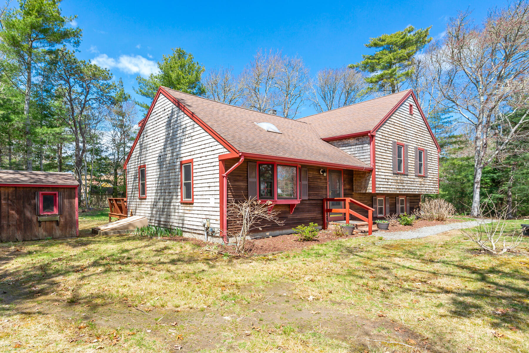 4 Oak Ridge Drive Bourne MA 02559