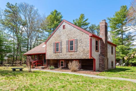 4 Oak Ridge Drive Bourne MA 02559