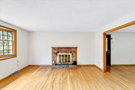 804 Putnam Avenue Cotuit MA 02635