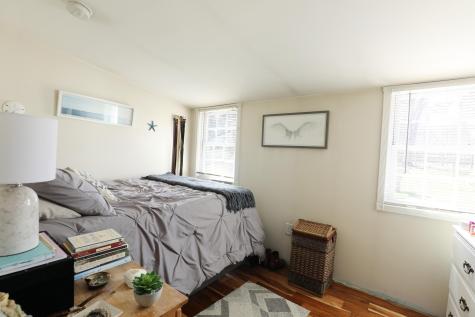 39 Lovells Lane Mashpee MA 02649