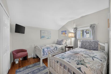 15 Atkinson Road East Falmouth MA 02536