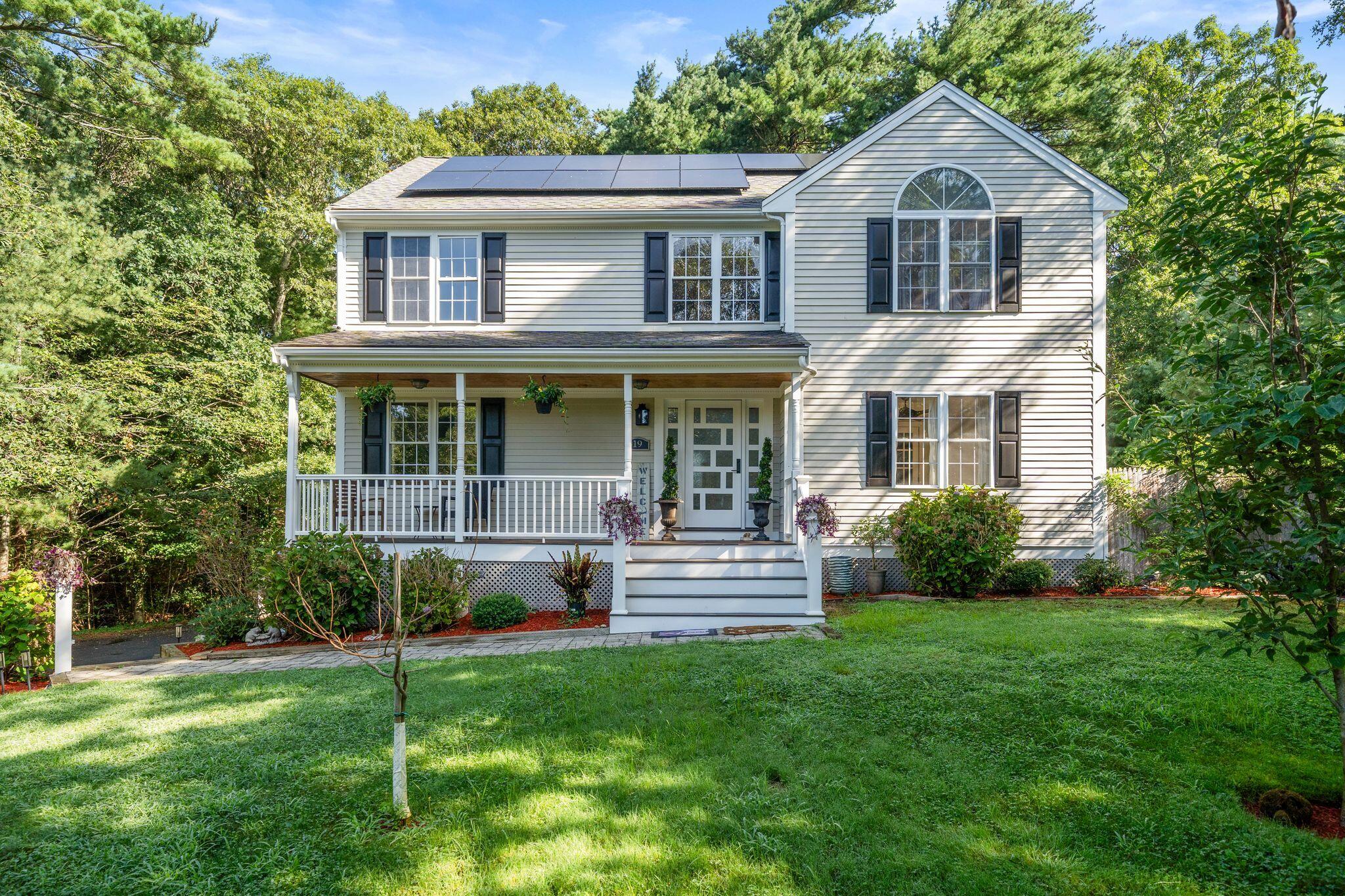 19 Maple Street Mashpee MA 02649