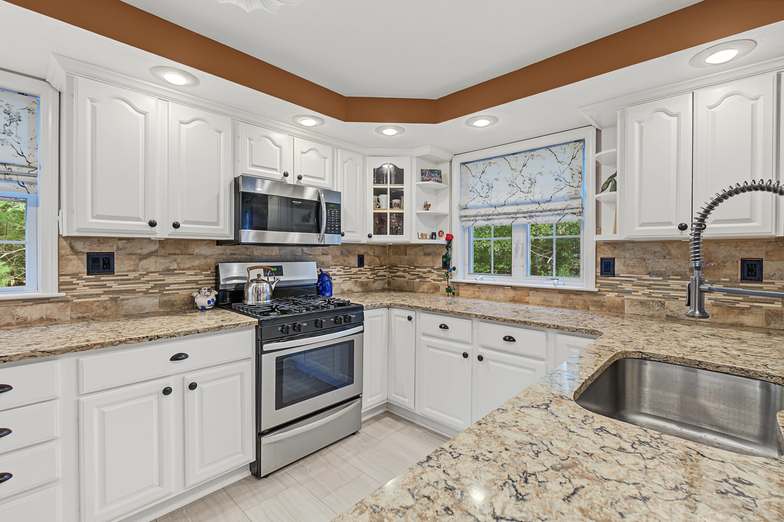 19 Maple Street Mashpee MA 02649