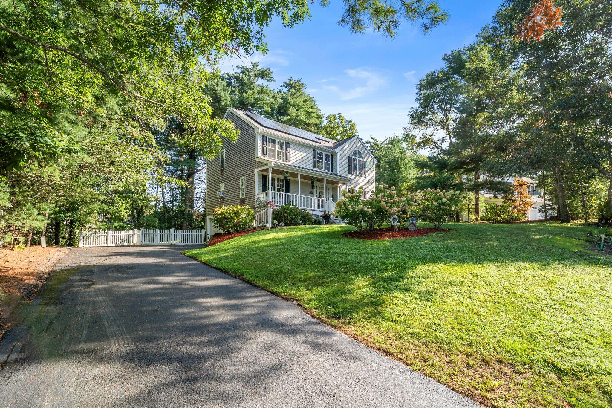 19 Maple Street Mashpee MA 02649