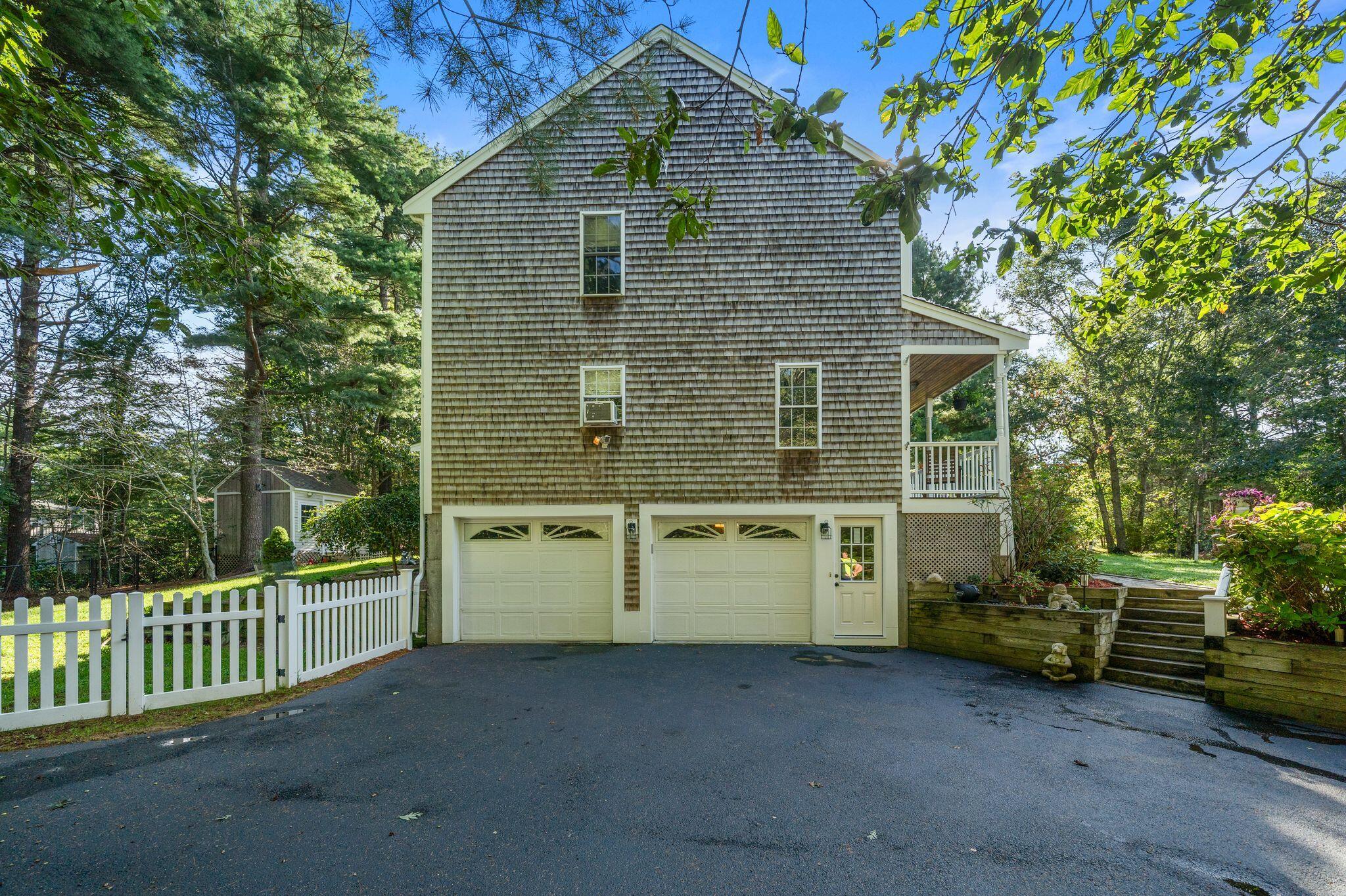 19 Maple Street Mashpee MA 02649