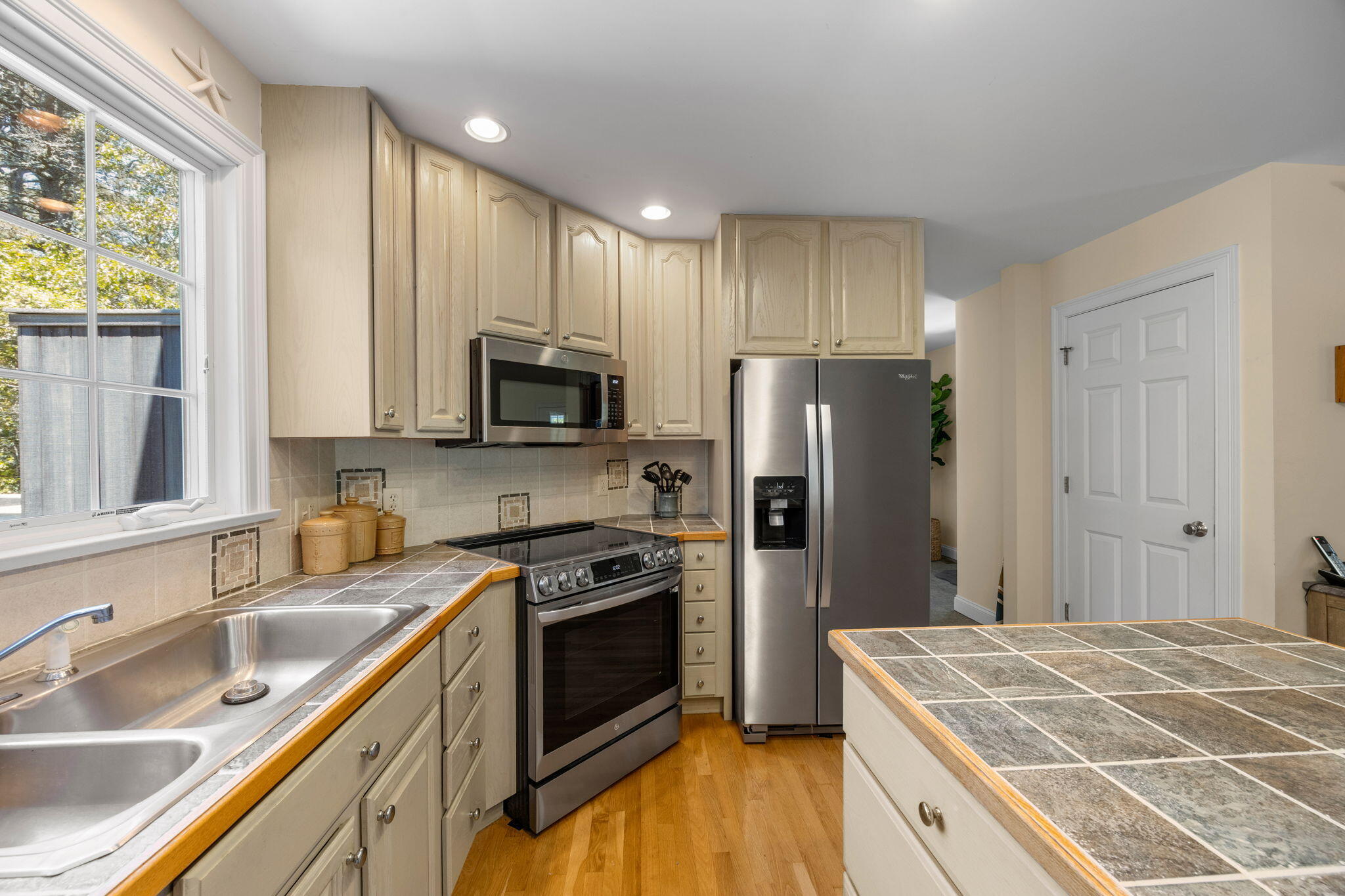 190 Zoheth Smith Way Wellfleet MA 02667