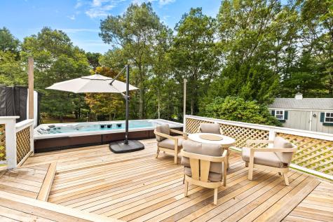 264 Hill And Plain Road East Falmouth MA 02536