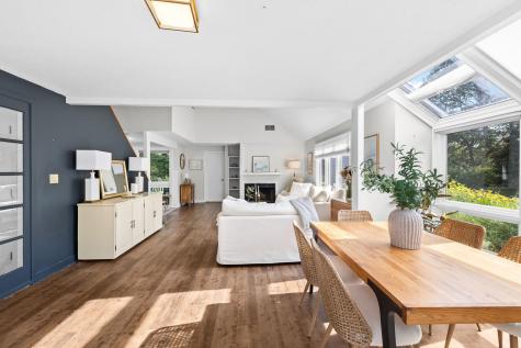 264 Hill And Plain Road East Falmouth MA 02536