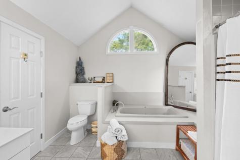 264 Hill And Plain Road East Falmouth MA 02536