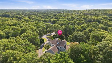 264 Hill And Plain Road East Falmouth MA 02536