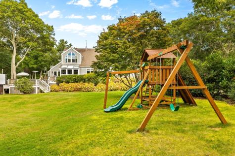 264 Hill And Plain Road East Falmouth MA 02536