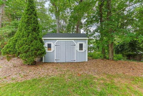 185 Wheeler Road Mashpee MA 02649