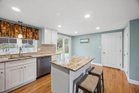 10 Eastover Dennis MA 02660