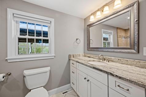 10 Eastover Dennis MA 02660