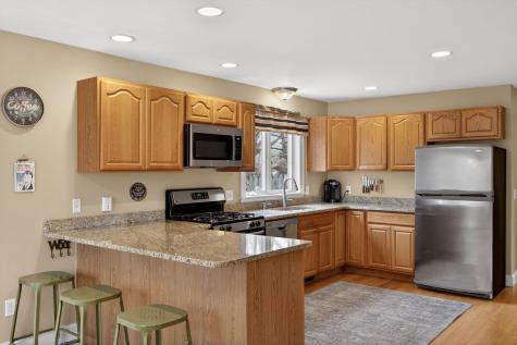 98 Sandwich Road Falmouth MA 02536