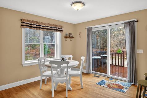 98 Sandwich Road Falmouth MA 02536