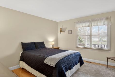 98 Sandwich Road Falmouth MA 02536
