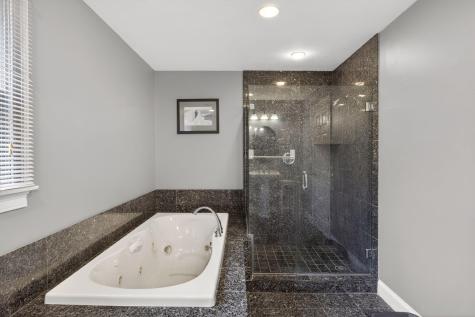 98 Sandwich Road Falmouth MA 02536
