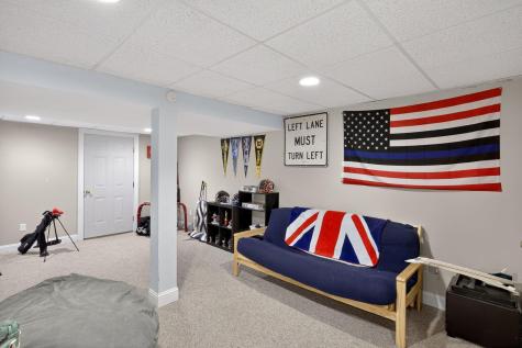 98 Sandwich Road Falmouth MA 02536