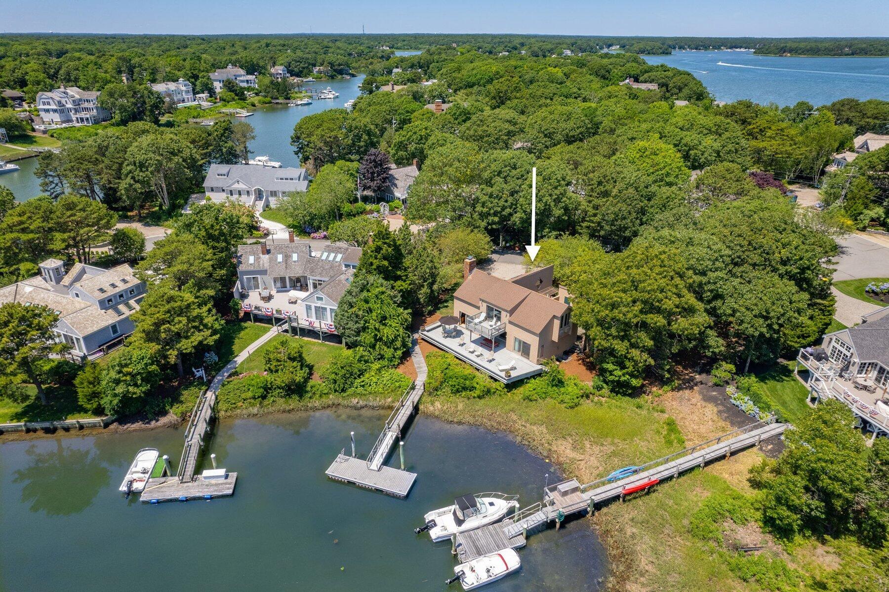 8 Taffrail Way Mashpee MA 02649