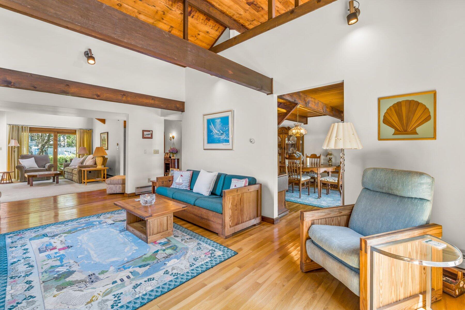 8 Taffrail Way Mashpee MA 02649