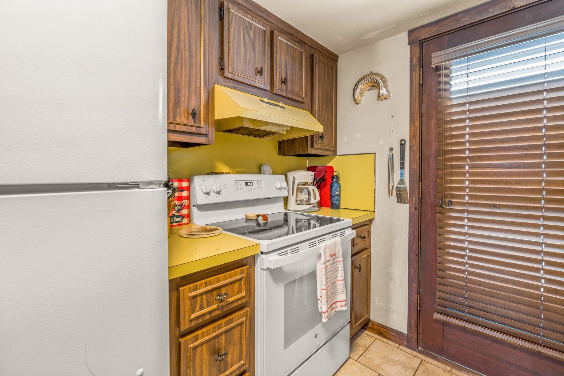 8 Taffrail Way Mashpee MA 02649