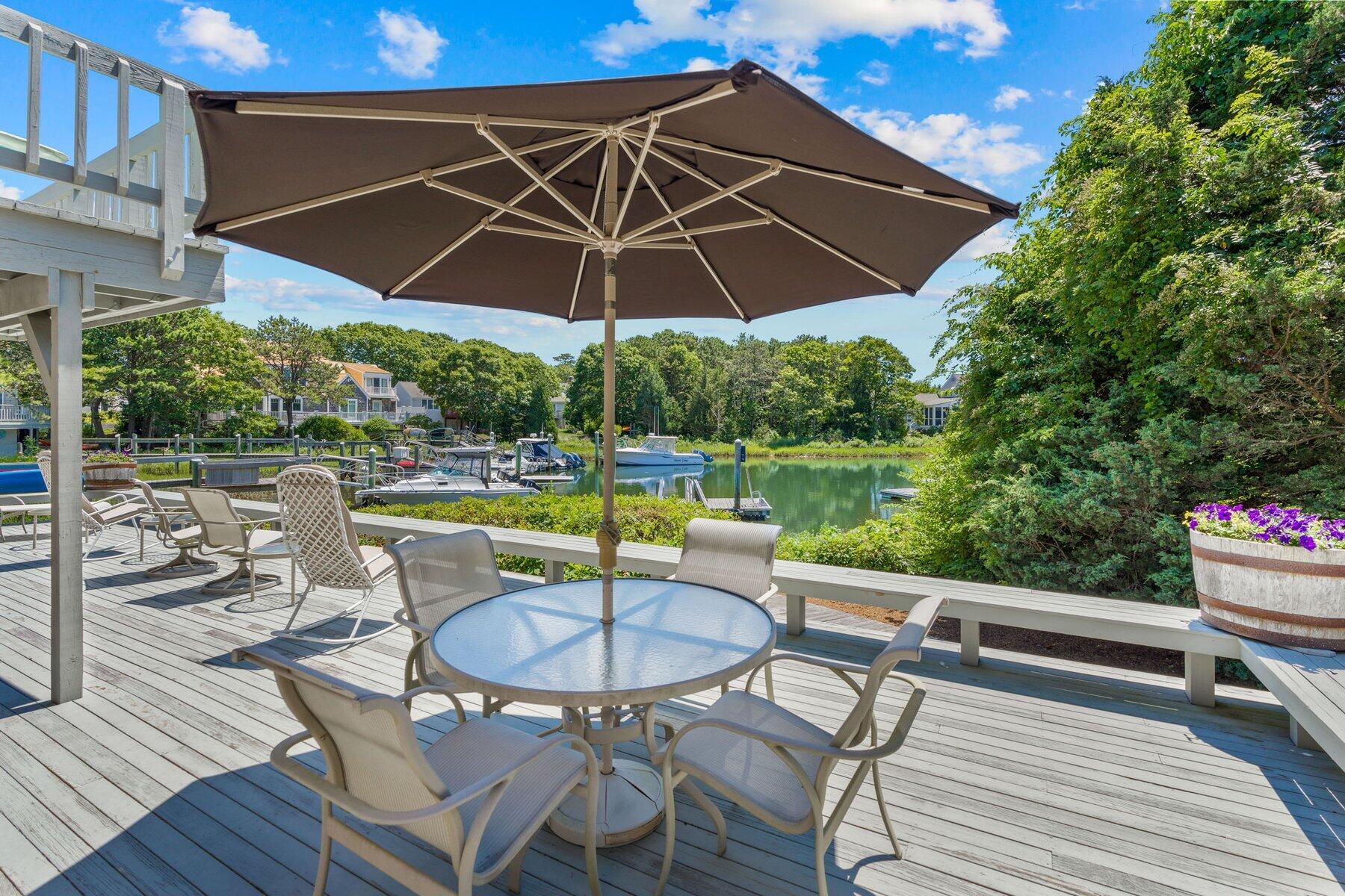 8 Taffrail Way Mashpee MA 02649