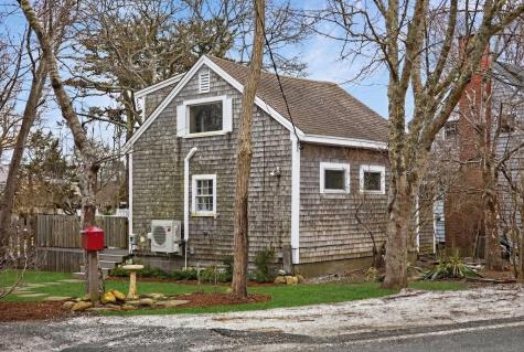 309 Bradford Street Provincetown MA 02657