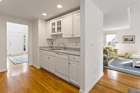 82 Falling Leaf Lane Osterville MA 02655
