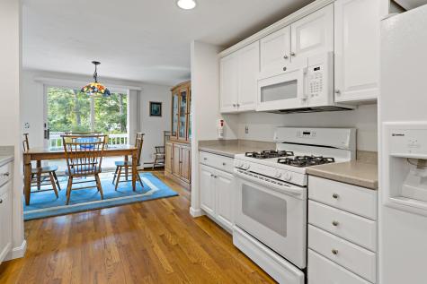 82 Falling Leaf Lane Osterville MA 02655