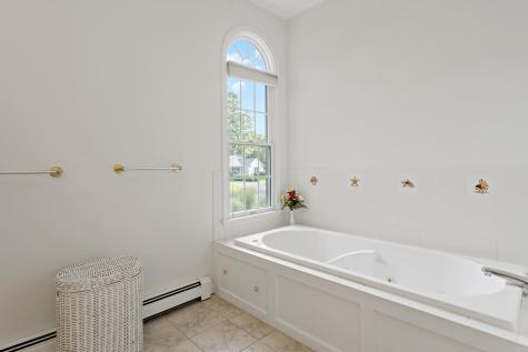 82 Falling Leaf Lane Osterville MA 02655