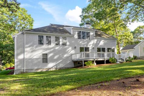 82 Falling Leaf Lane Osterville MA 02655