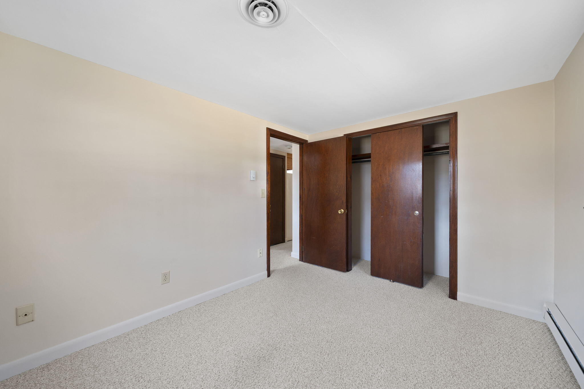 551 Shore Road Bourne MA 02553