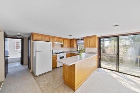 551 Shore Road Bourne MA 02553